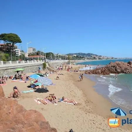 Proche Mer, Calme Et Confortable Κάννες